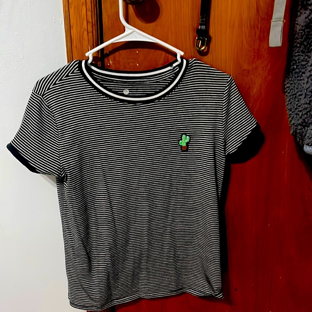 Black and White Cropped Cactus Tee